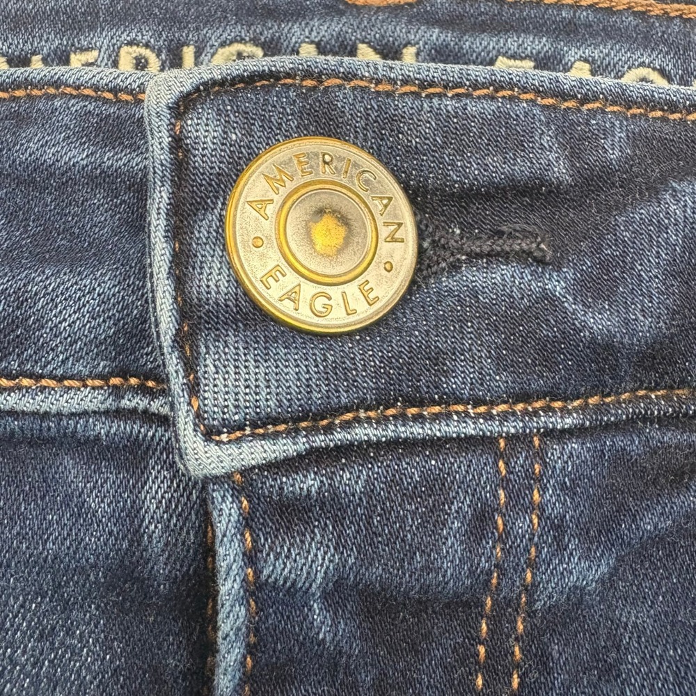 American Eagle‎ Hi-Rise Shortie Denim Shorts Distressed Rips Frayed Hem Stretch - Picture 3 of 8